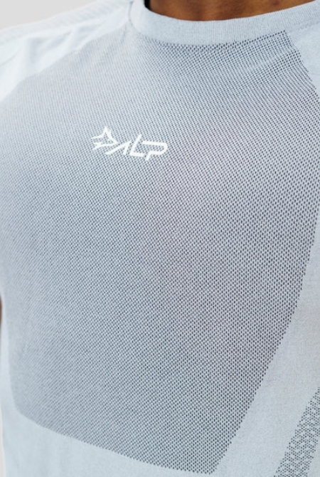 Camiseta Apex Dry New Tenacity Cinza Gelo - Sem Costura - Imagem 3